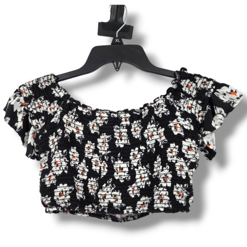 BOG Collective Women's Daisy Floral Smocked Flutter Sleeve Cropped Top Black XS - Picture 2 of 8